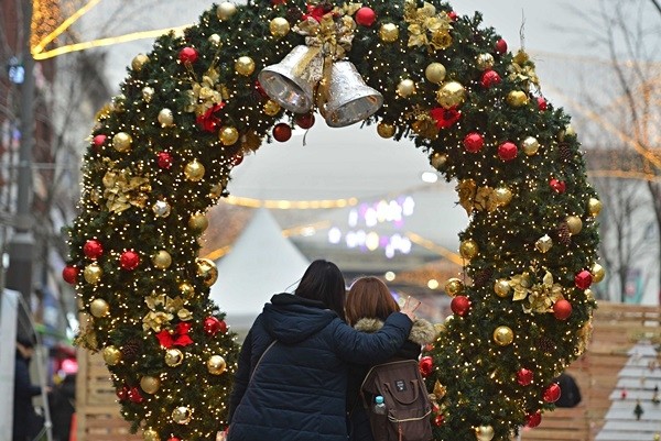 성탄절 특사 때 공무원의 경징계 기록이 대거 삭제될 전망이다. 사진은 기사 내용과 무관함.
