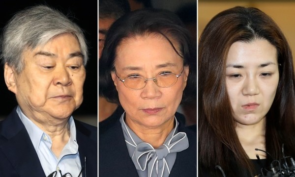 법원이 6일 오전 검찰이 청구한 조양호 한진그룹 회장의 구속영장을 기각하면서 조 회장의 부인 이명희씨와 차녀 조현민 전 대한항공 전무 등 4차례 청구된 구속영장이 모두 기각됐다. 사진은 왼쪽부터 조양호 회장, 이명희씨, 조현민 전 전무.(사진=newsis)